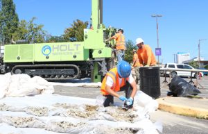 Drilling photo without strong subject